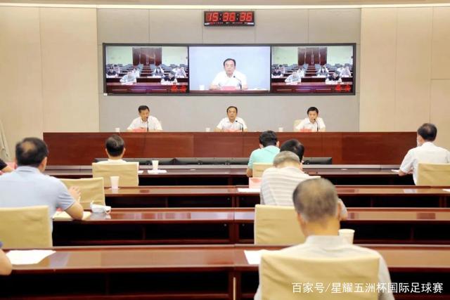 曼联考虑与斯图加特接洽20岁后卫耶尔奇，拜仁利物浦同样在追逐